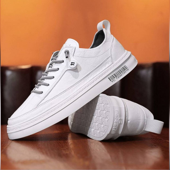 Shoe